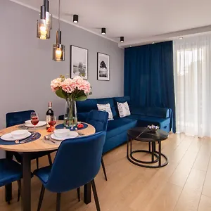 Maya's Flats & 50 - Aura 40 Apartament
